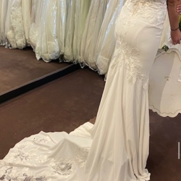 Casablanca Wedding Dress - Le Blanc LE102 Lilou - Picture 9 of 16